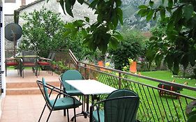 Rooms & Apartments Vukasovic
